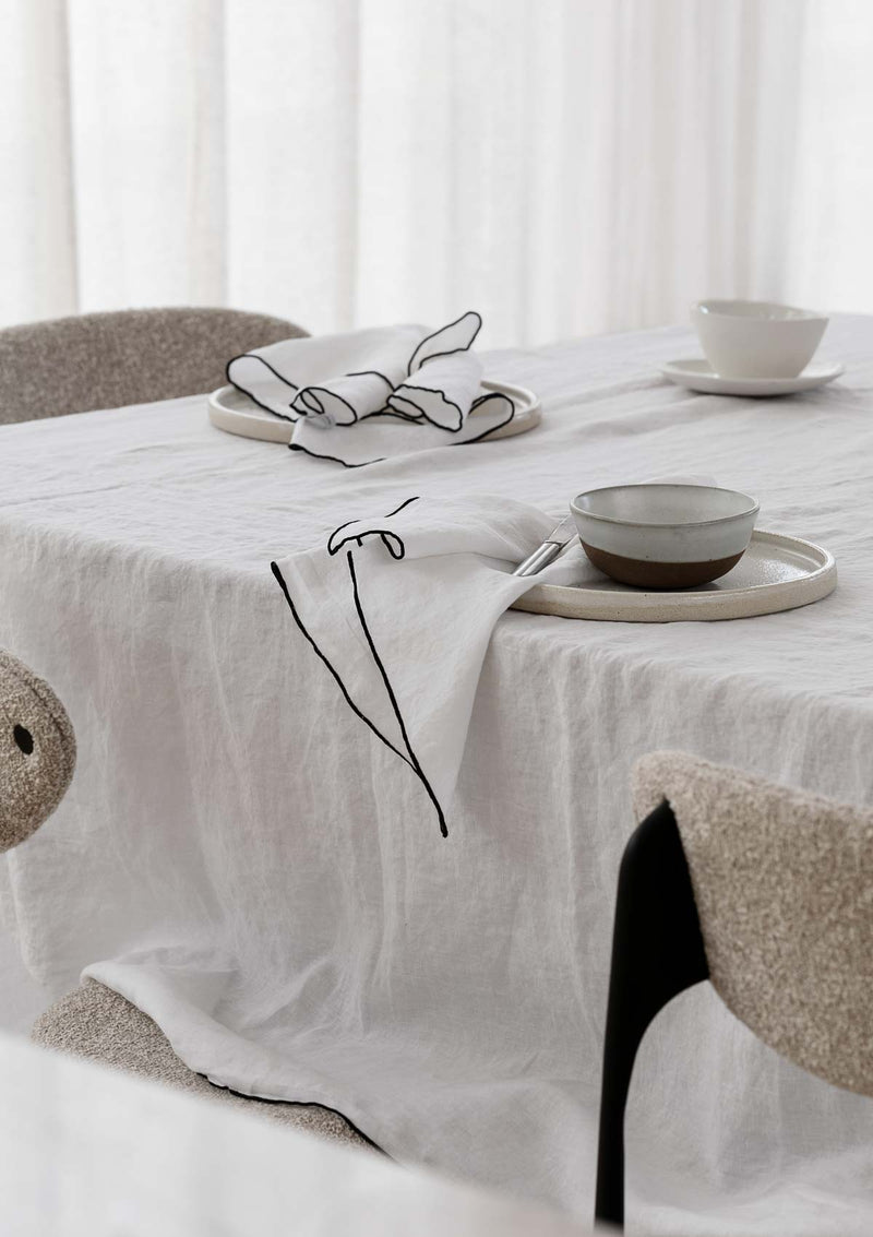 Amara Stitch 100% Linen Napkins | White (Set of Four)